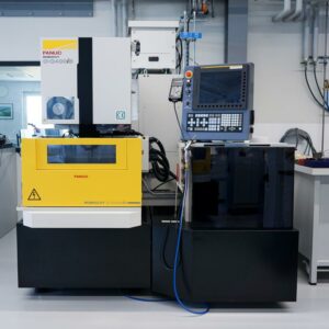 Rundel-Gmbh-Drahterodieren-Drahterosion-Bohrerodieren-Ebenweiler-Fanuc-c400ib